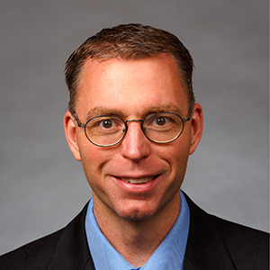 Robert Loffink Headshot