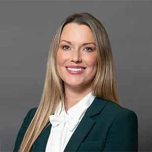 Kristen Slusarczyk Headshot