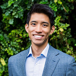 Rickie Koo Headshot